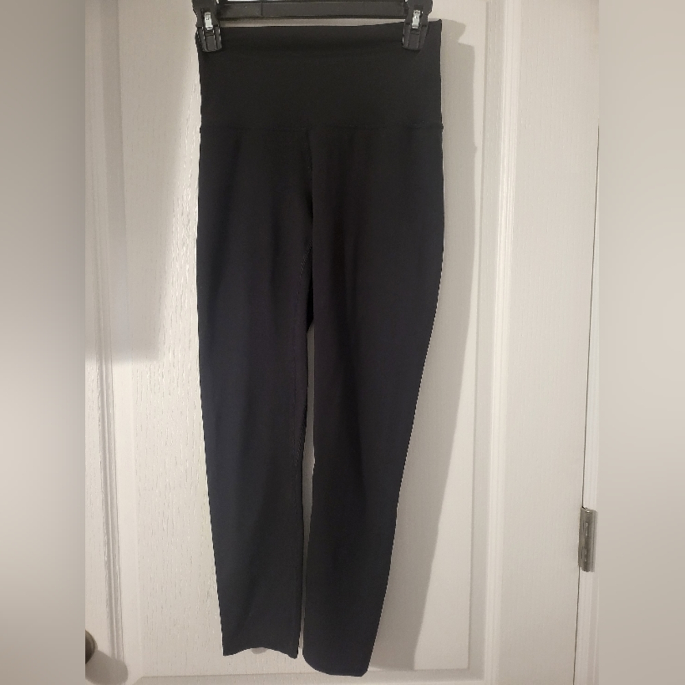 TSL COLLECTION black highwasted 3/4"leggings